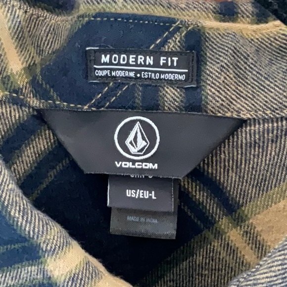 Mens Volcom Flannel-Modern Fit - Picture 2 of 3